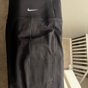 Nike XL Universa Dryfit Women's High-Waisted Leggings Side Pockets No Front Seam